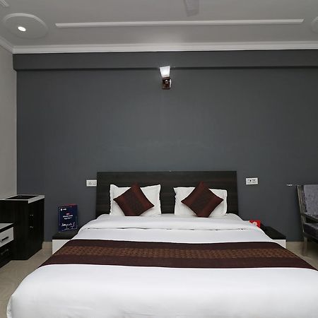 Hotel Oyo 11877 Royal Residency New Tehri Exterior foto