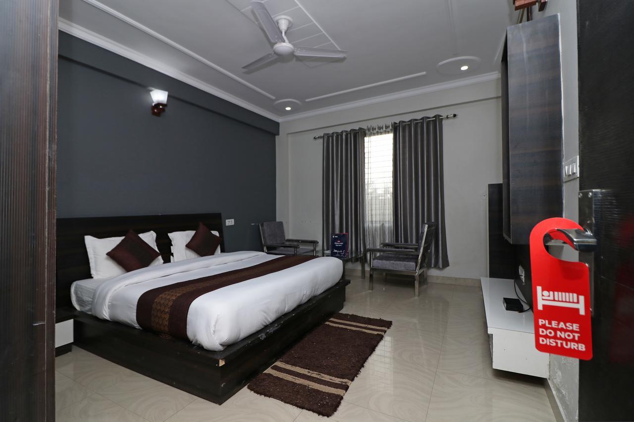 Hotel Oyo 11877 Royal Residency New Tehri Exterior foto